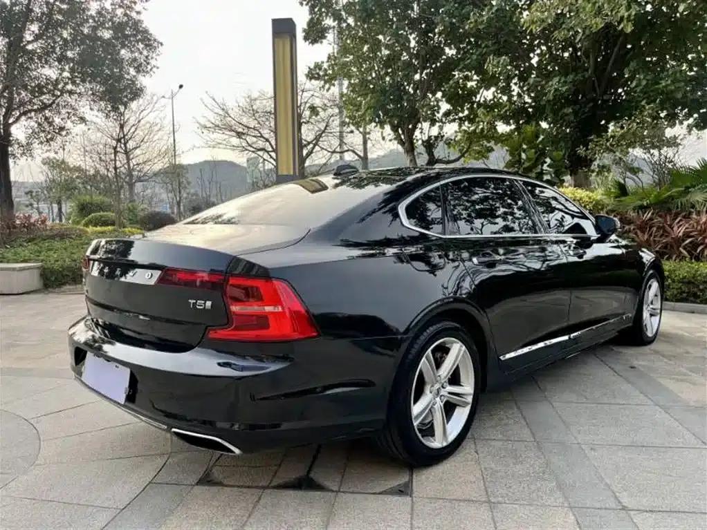 2020 Volvo S90 T5 Inscription Luxury Edition — миниатюра 7