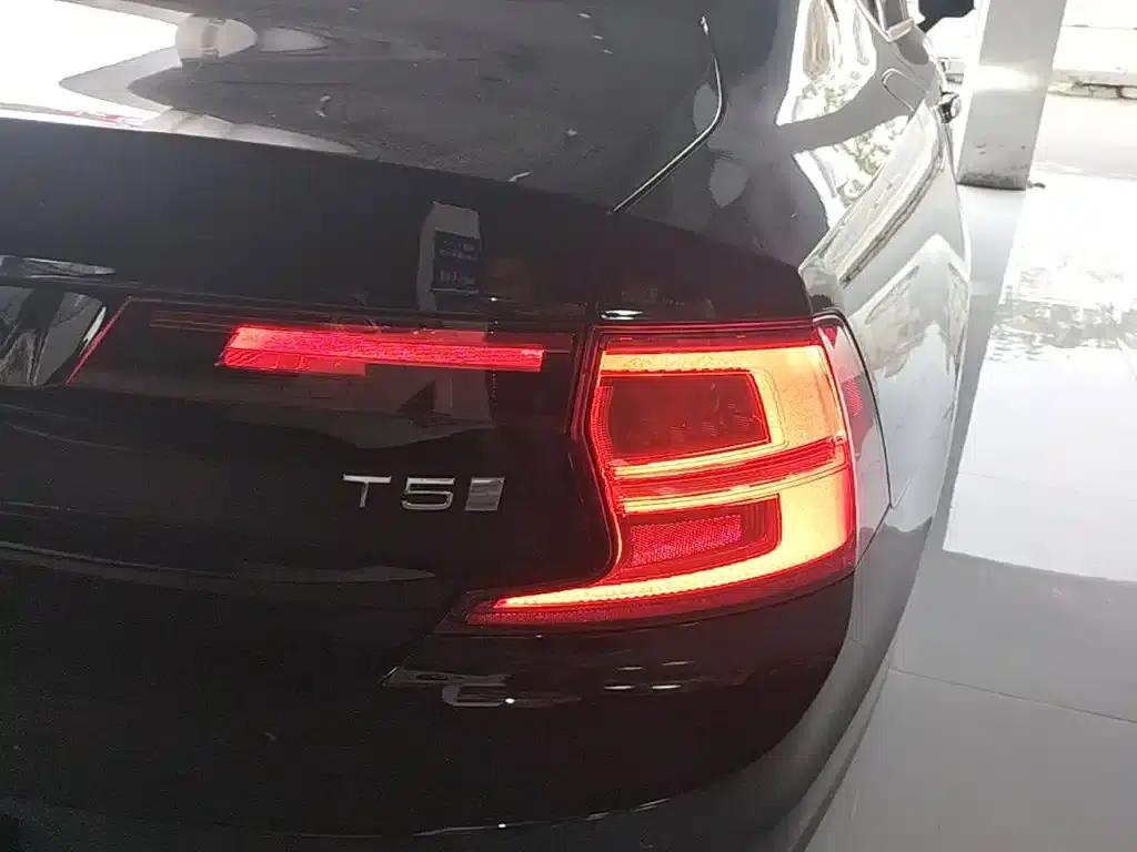 2019 Volvo S90 T5 Smart Edition — миниатюра 8