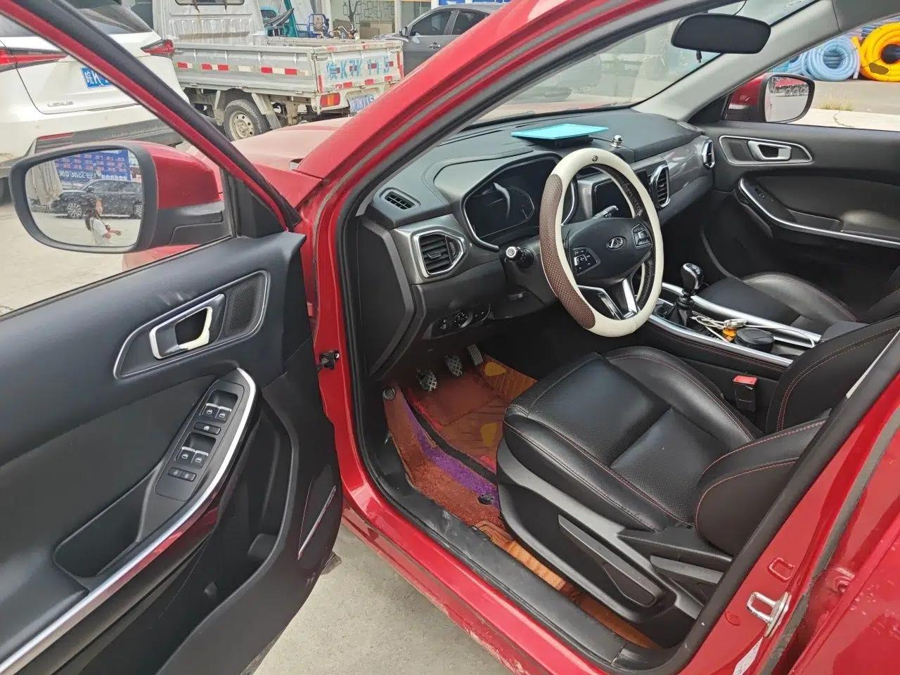 Chery Tiggo 5x 2017 1.5T Manual Elite Model — миниатюра 16