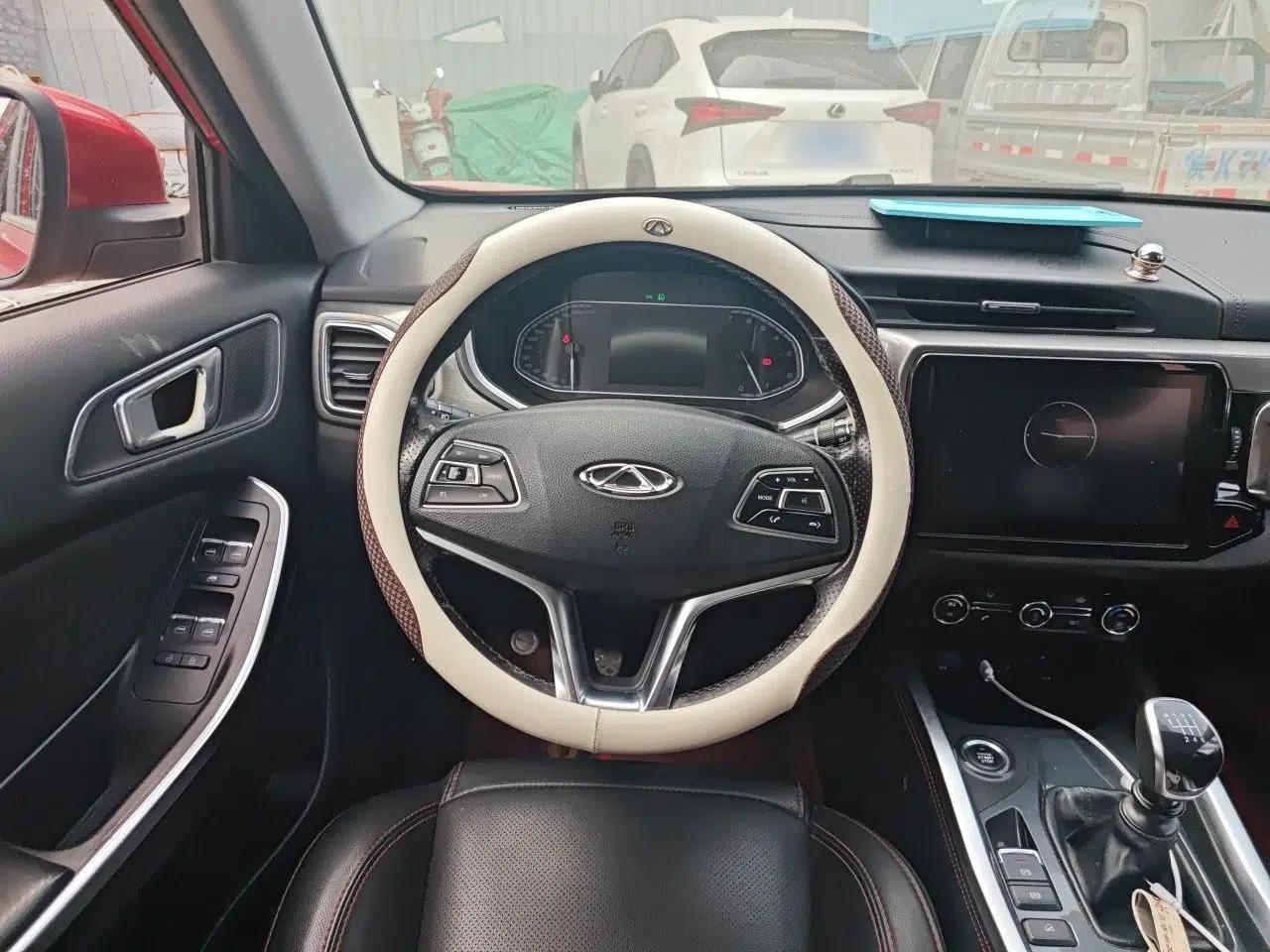 Chery Tiggo 5x 2017 1.5T Manual Elite Model — миниатюра 10