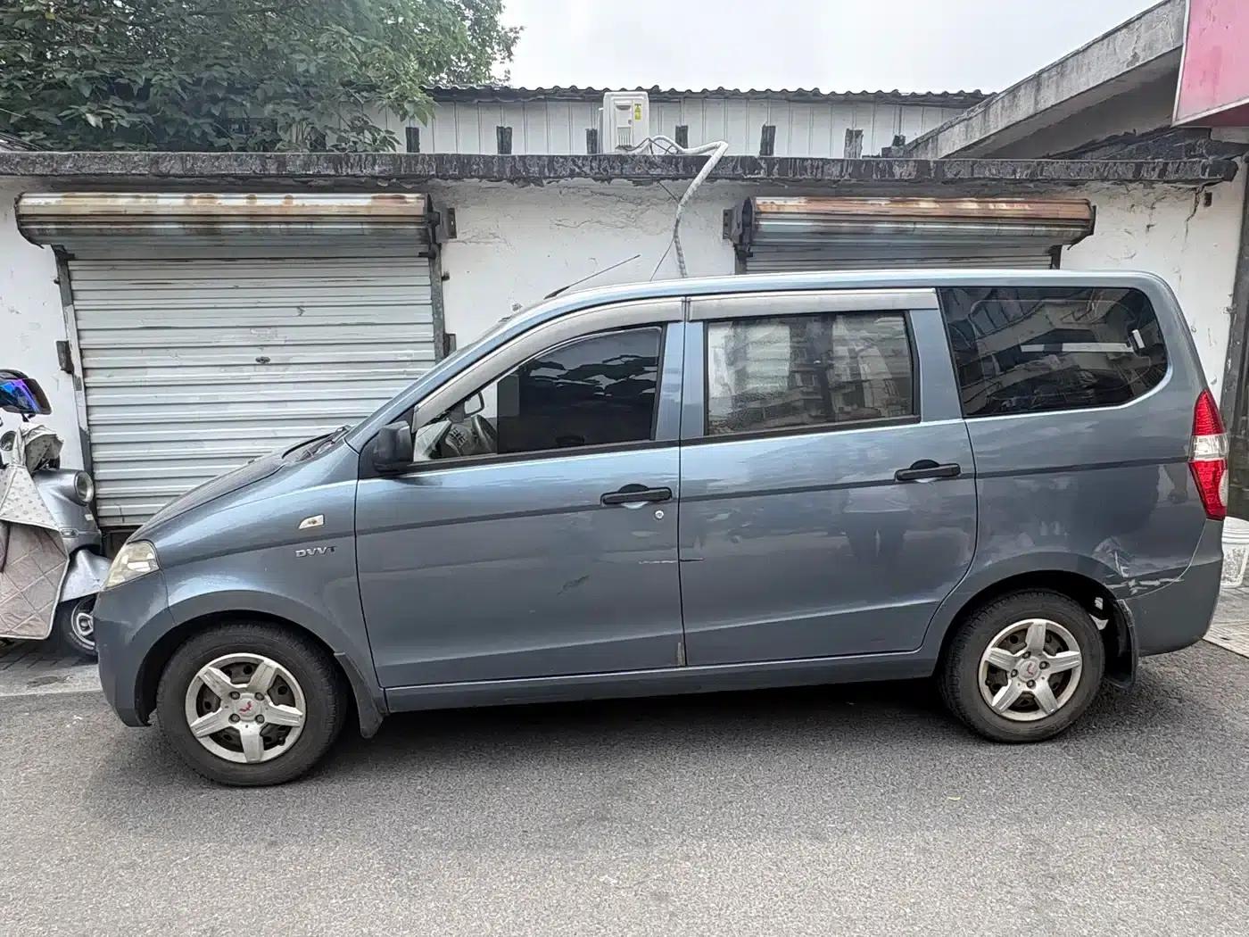 Wuling Hongguang 2013 1.5L Basic Model — миниатюра 3