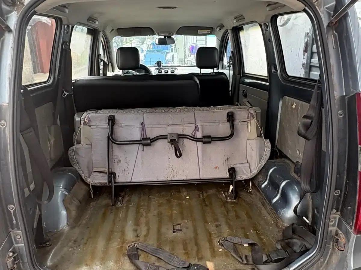 Wuling Hongguang 2013 1.5L Basic Model — миниатюра 7
