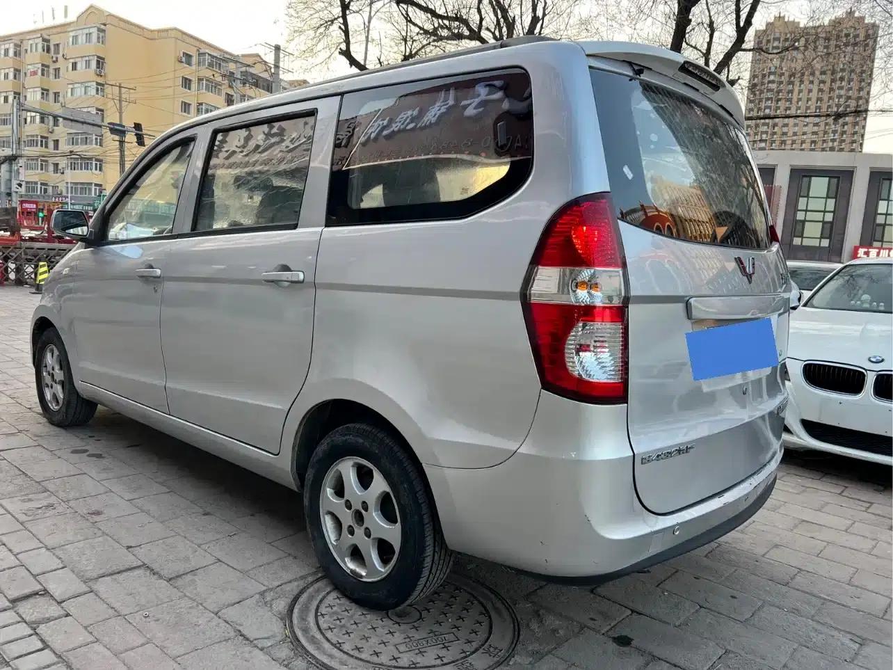 Wuling Hongguang 2010 1.2L Standard Edition (National IV Emission Standard) — миниатюра 5
