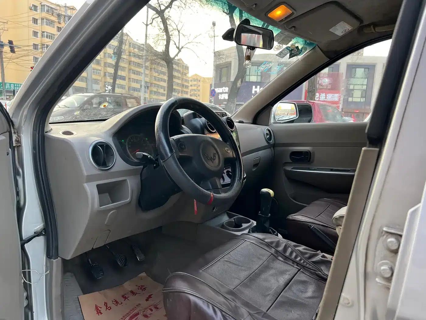 Wuling Hongguang 2010 1.2L Standard Edition (National IV Emission Standard) — миниатюра 7
