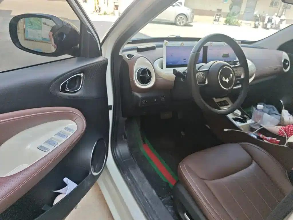 Wuling Bingo 2023 Model, 333km Range, Lingxi Connected Edition — миниатюра 14
