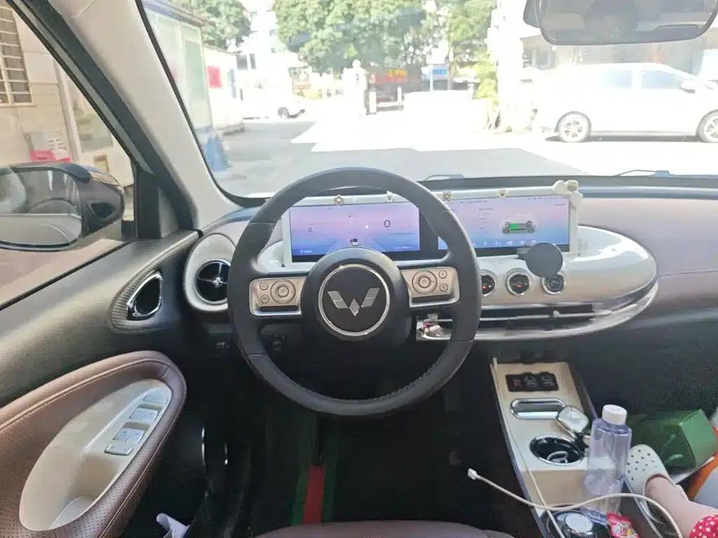 Wuling Bingo 2023 Model, 333km Range, Lingxi Connected Edition — миниатюра 3