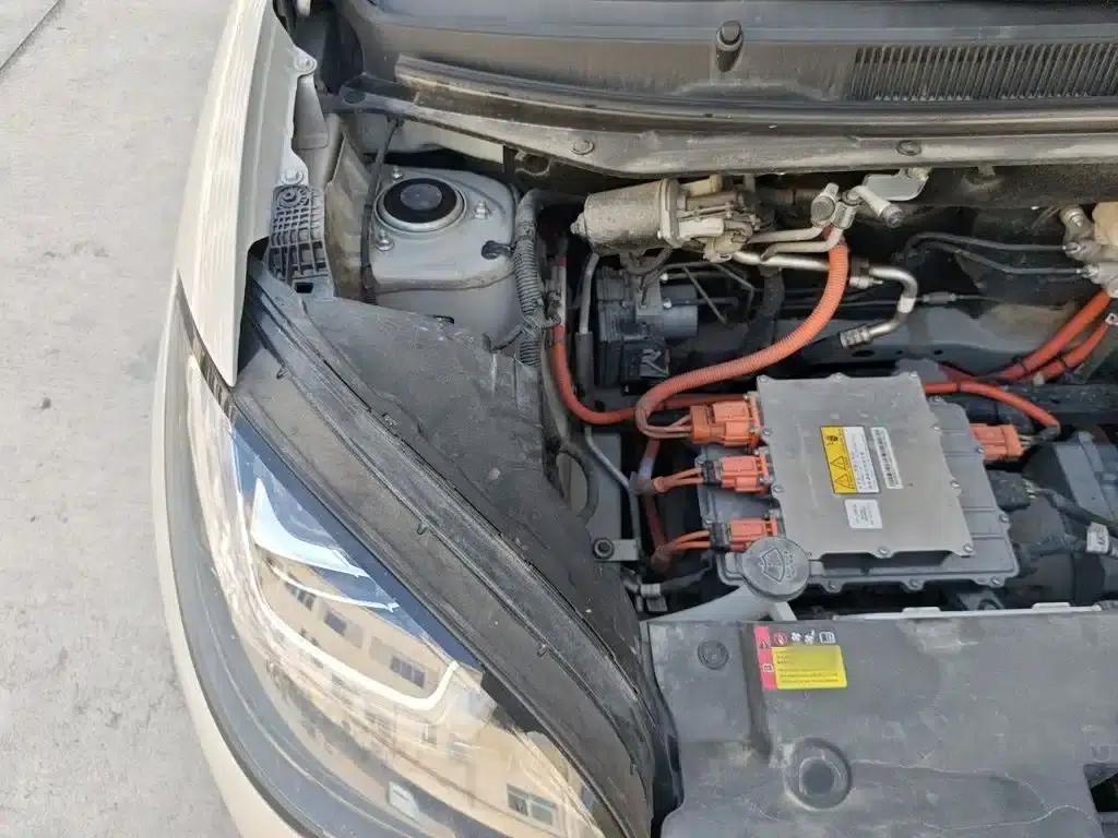 Wuling Bingo 2023 Model, 333km Range, Lingxi Connected Edition — миниатюра 21