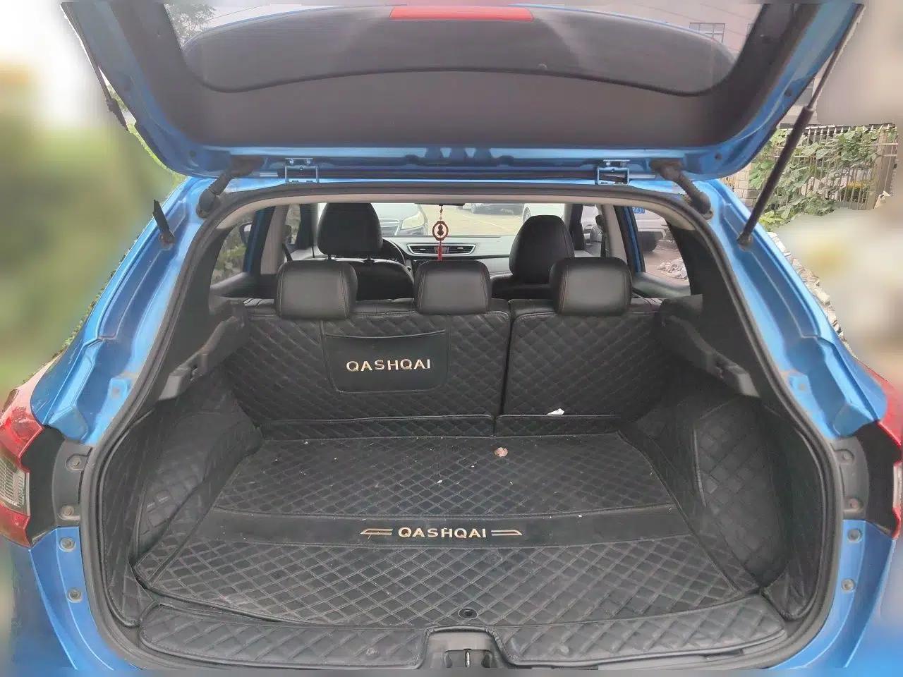 Nissan Qashqai 2019 2.0L CVT Luxury Edition — миниатюра 19
