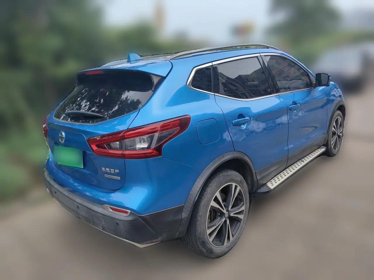 Nissan Qashqai 2019 2.0L CVT Luxury Edition — миниатюра 6