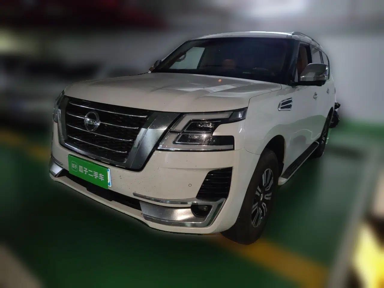 Nissan Patrol Nissan Patrol 4.0 Automatic, Parallel Import — миниатюра 1