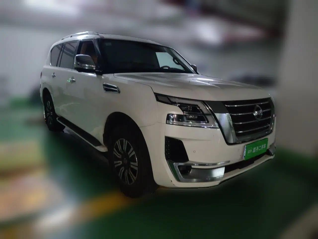 Nissan Patrol Nissan Patrol 4.0 Automatic, Parallel Import — миниатюра 3