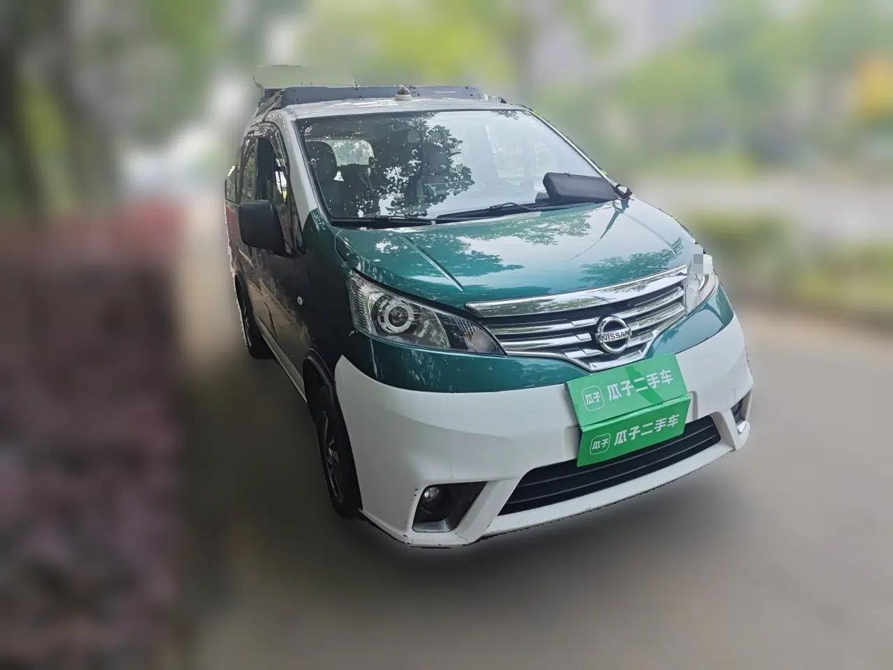 Nissan NV200 2016 Revised Version 1.6L CVT Luxury Edition — миниатюра 3