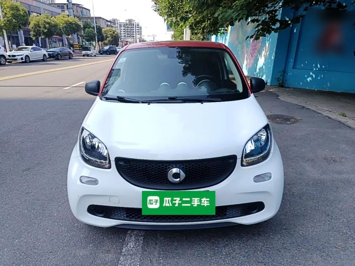 smart forfour 2016 1.0L 52 kW Dynamic Edition — миниатюра 2