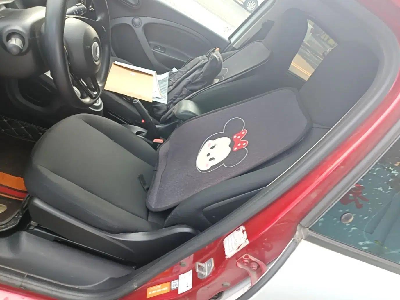 smart forfour 2016 1.0L 52 kW Dynamic Edition — миниатюра 17