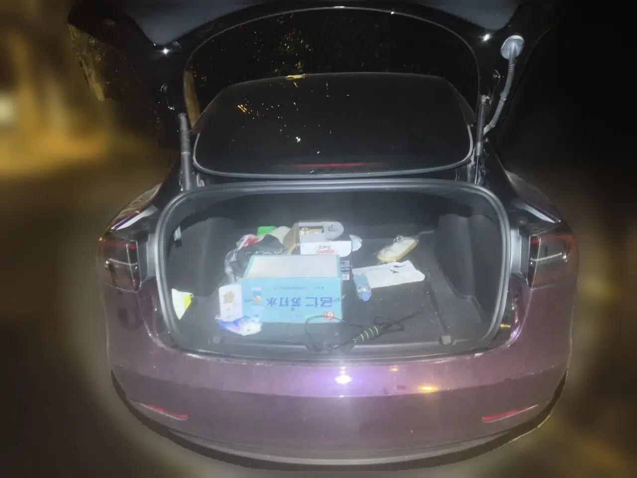 Tesla Model 3 2022 Rear-Wheel-Drive Version — миниатюра 19