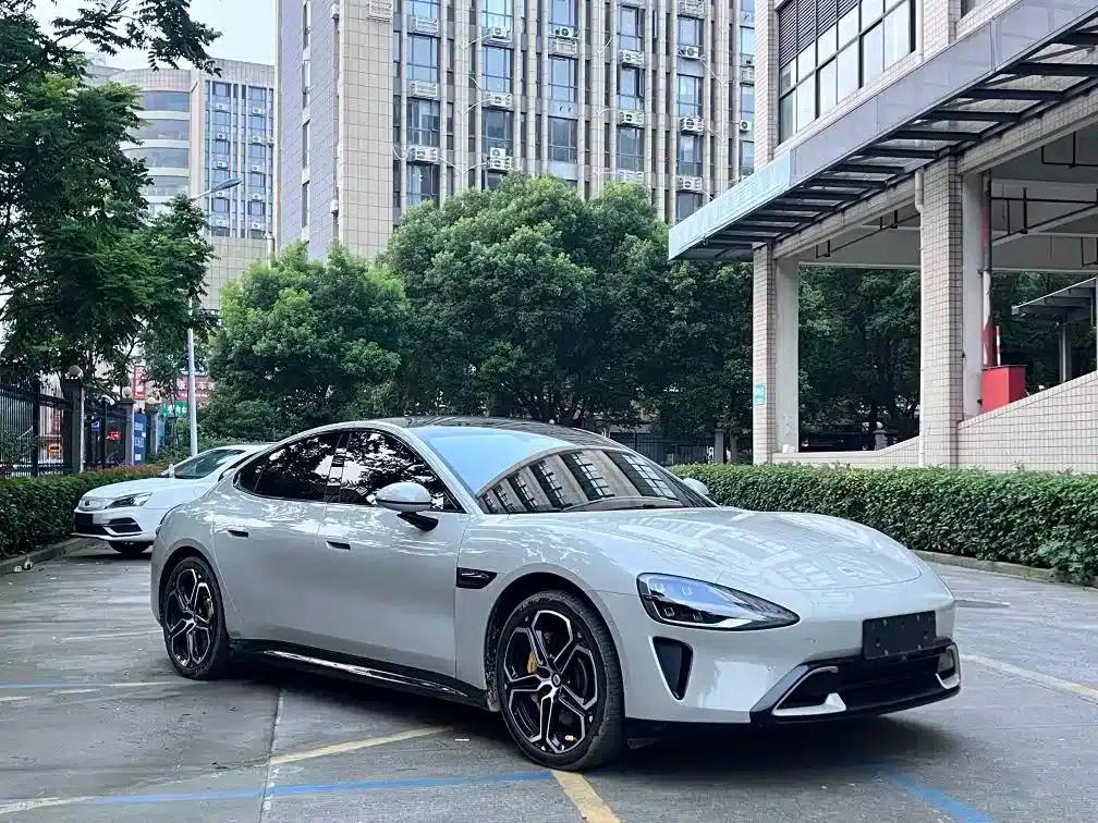 Xiaomi SU7 2024 Rear-Wheel Drive Long-Range Smart Driving Edition — миниатюра 3