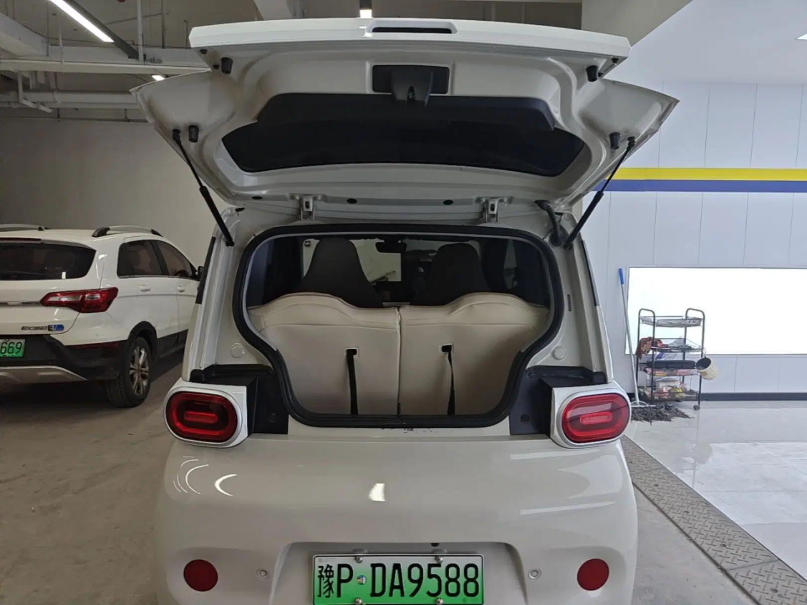 Wuling Hongguang MINIEV 2024 3rd Generation 215km Youth Edition — миниатюра 22