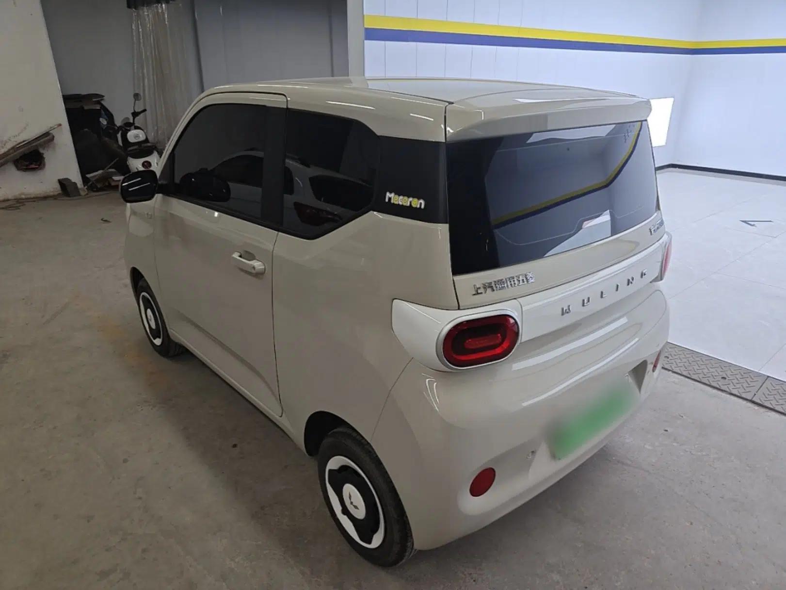 Wuling Hongguang MINIEV 2024 3rd Generation 215km Youth Edition — миниатюра 4