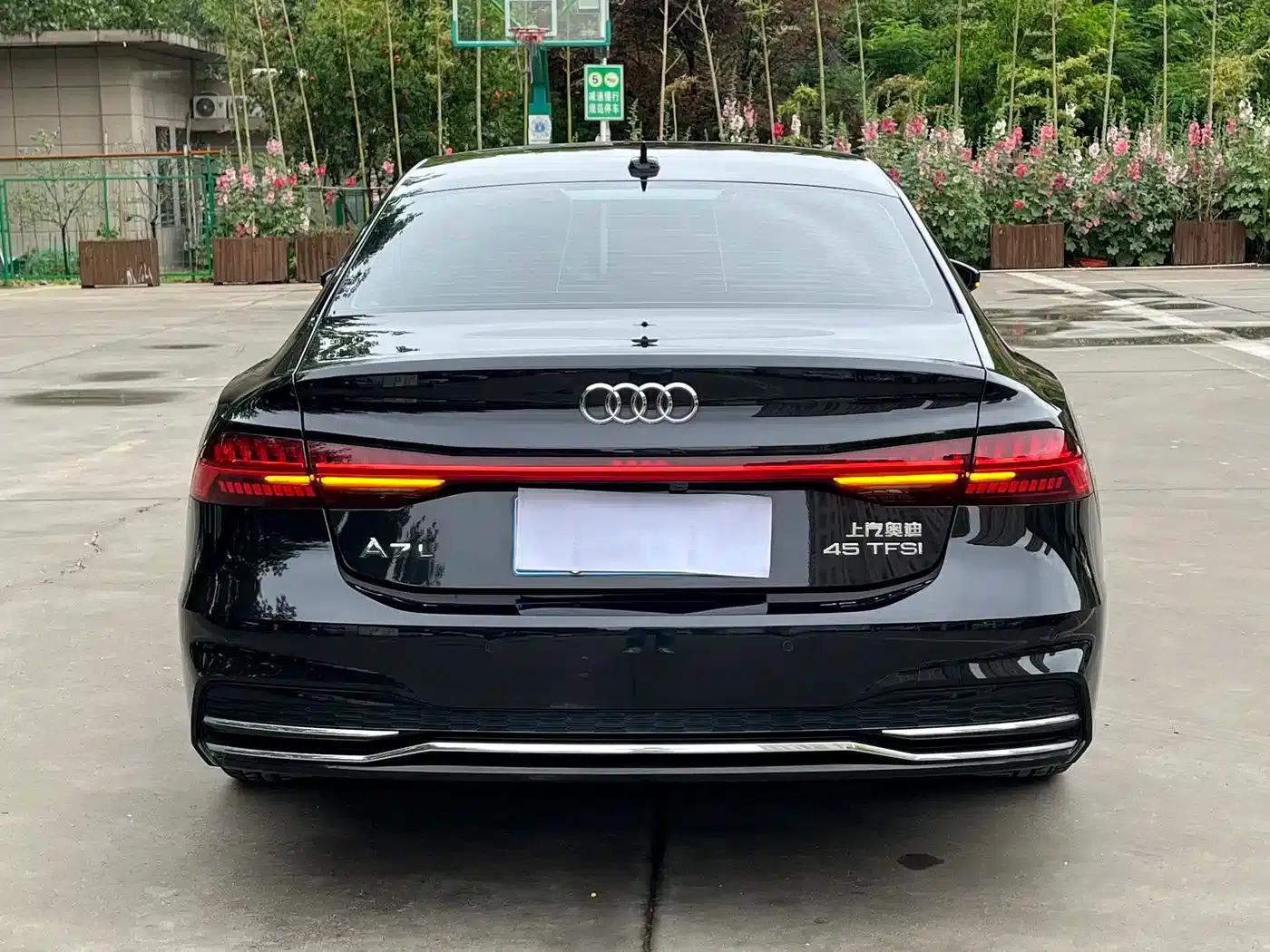 Audi A7L 2024 45TFSI S-line Dream Edition Crystal Package — миниатюра 4