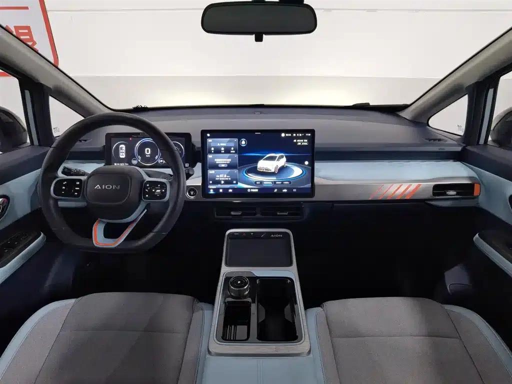 AION Y 2021 Model 70 Enjoy Edition — миниатюра 5