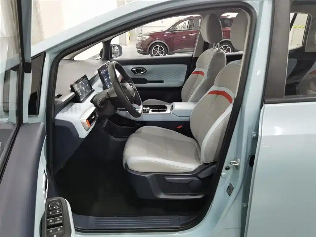 AION Y 2021 Model 70 Enjoy Edition — миниатюра 10