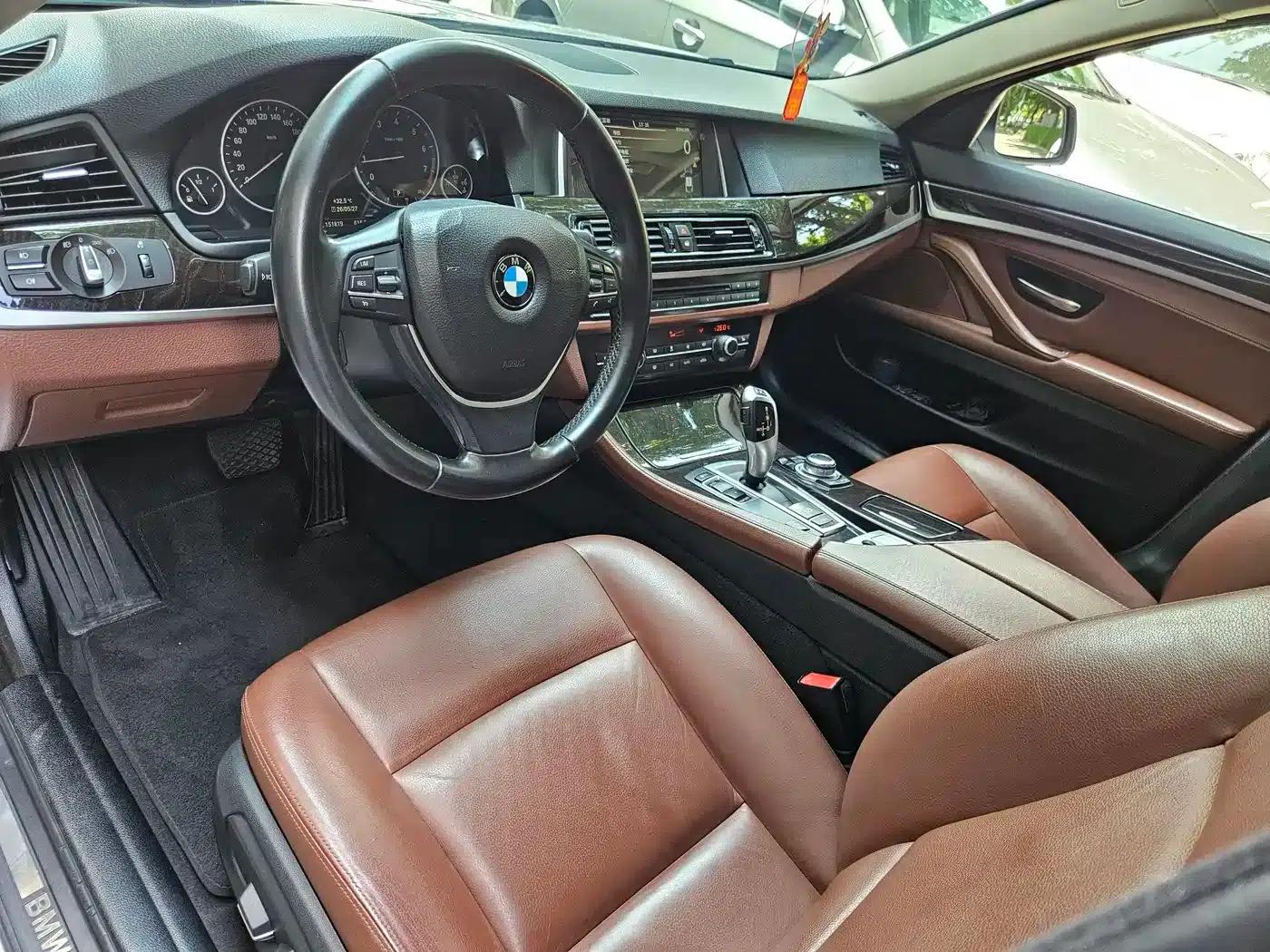 BMW 5 Series 2017 525Li Leading Edition — миниатюра 2