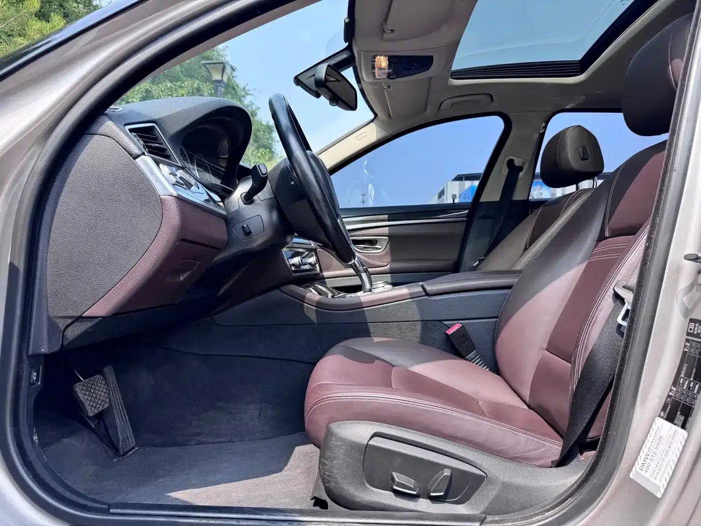 2014 BMW 5 Series 525Li Luxury Design Package — миниатюра 8