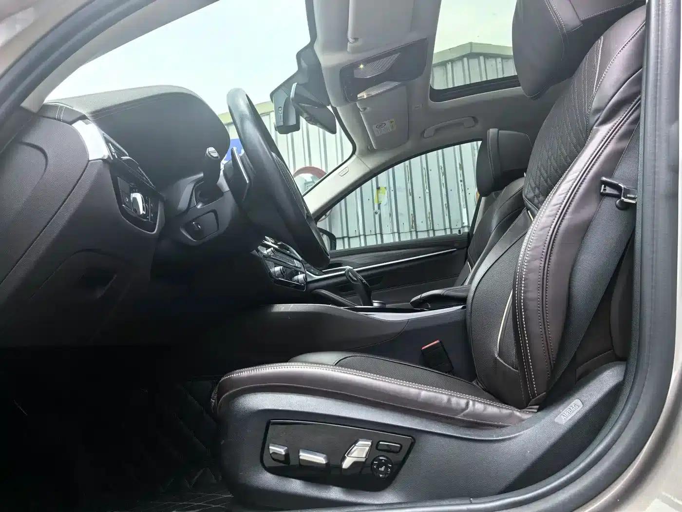 BMW 5 Series 2020 530Li Luxury Package — миниатюра 18