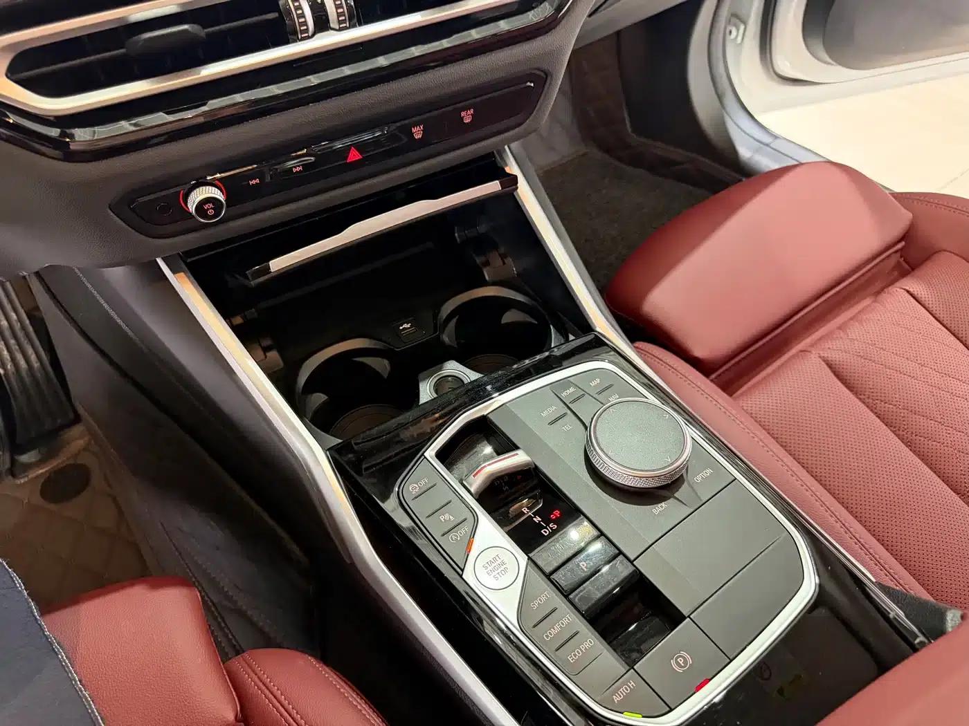2023 BMW 3 Series 320Li M Sport Package — миниатюра 15