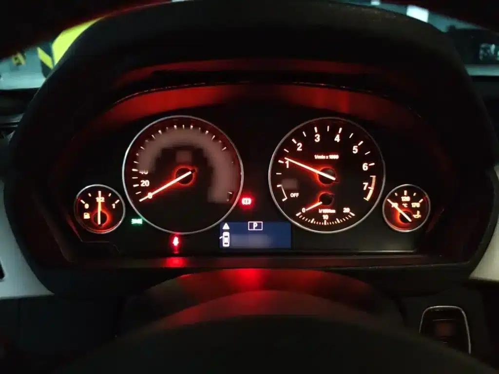 BMW 3 Series 2015 320Li Fashion Edition — миниатюра 4