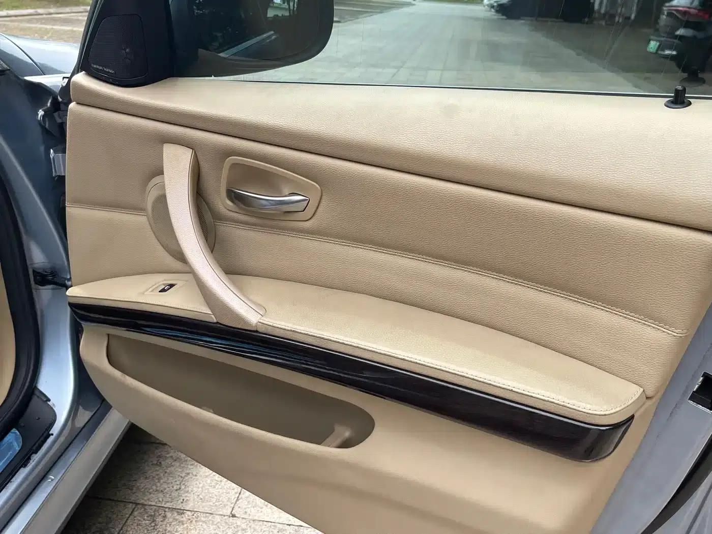 2010 BMW 3 Series Imported Model 325i Luxury — миниатюра 9