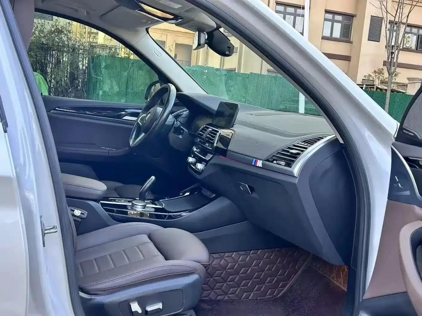 BMW X3 2021 Facelift xDrive25i M Sport Package — миниатюра 4