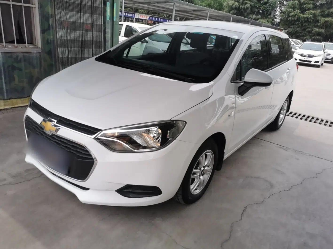 Chevrolet Lova RV 2016 1.5L Automatic Comfort Edition — миниатюра 1
