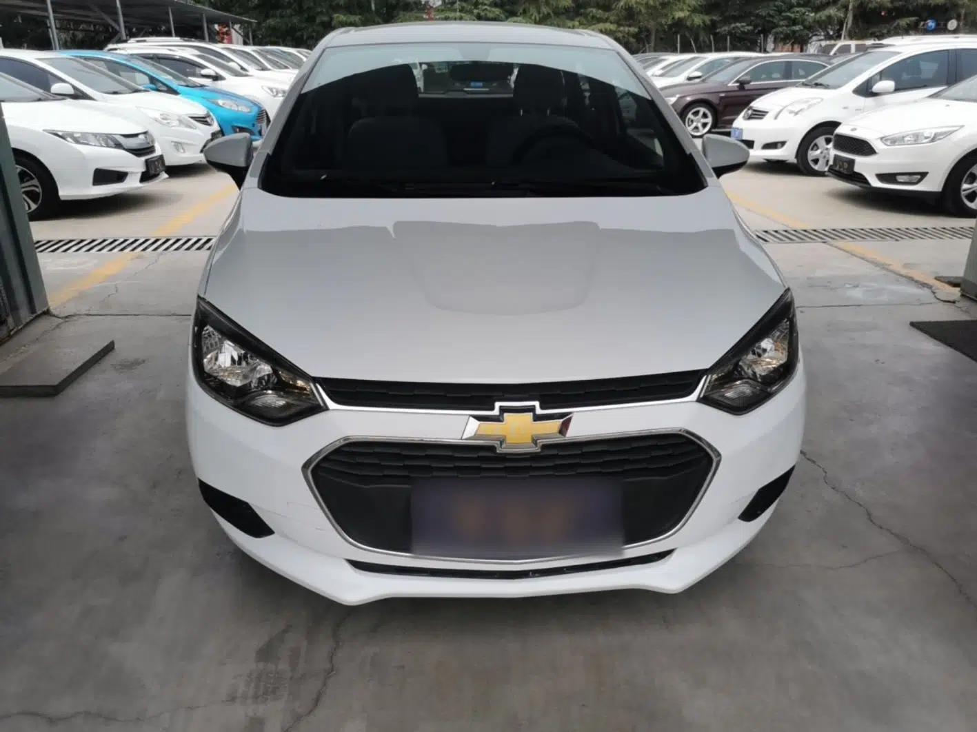 Chevrolet Lova RV 2016 1.5L Automatic Comfort Edition — миниатюра 2