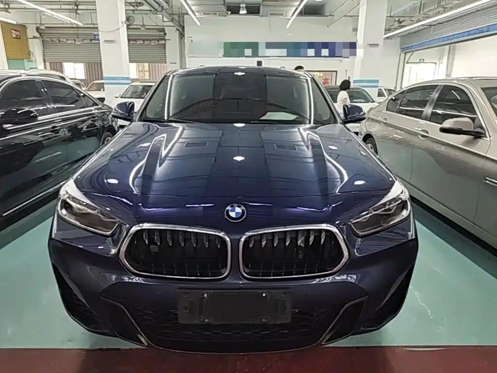 2021 BMW X2 Facelift sDrive25i M Sport Package — миниатюра 3