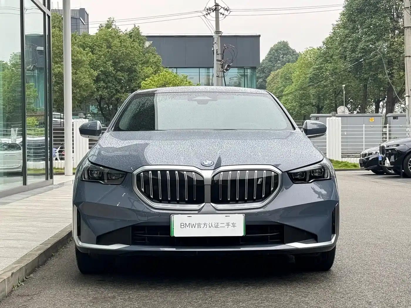 BMW i5 2024 eDrive 35L Premium Luxury Package — миниатюра 2