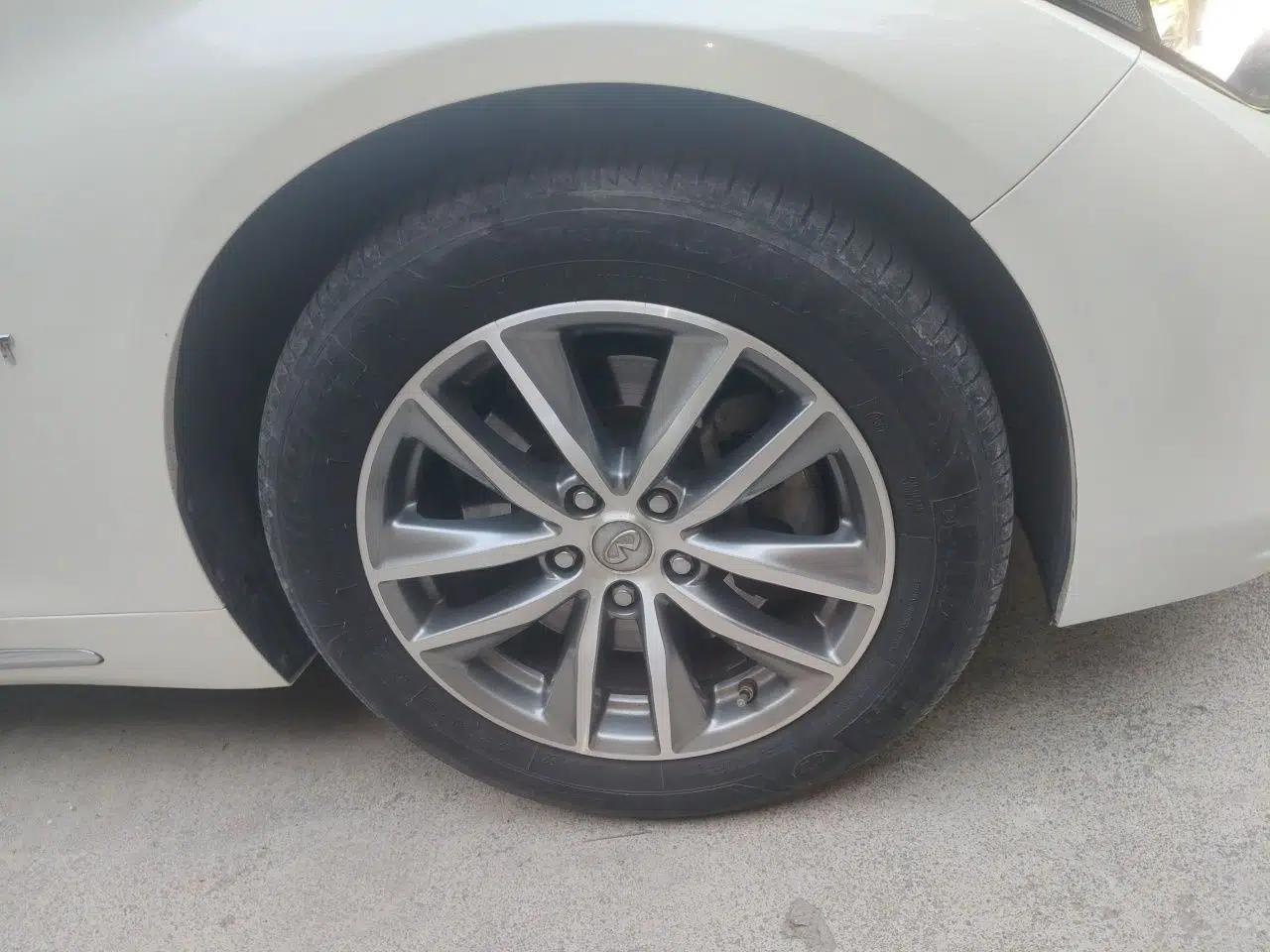 Infiniti Q50L 2018 2.0T Comfort Edition China VI Standard — миниатюра 8