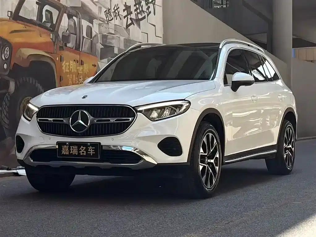 2023 Mercedes-Benz GLC 260 L 4MATIC Dynamic 7-seater — миниатюра 1
