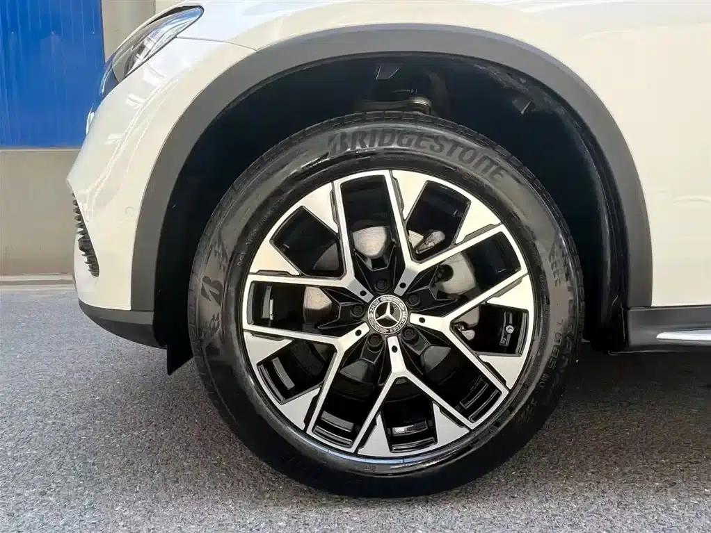 2023 Mercedes-Benz GLC 260 L 4MATIC Dynamic 7-seater — миниатюра 6