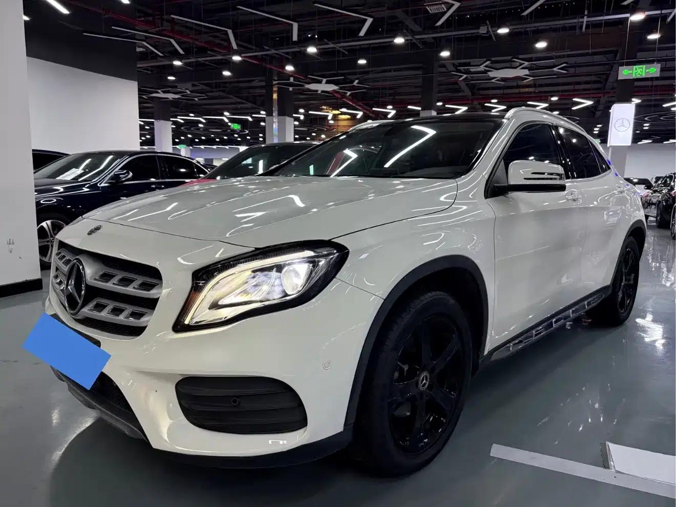 2019 Mercedes-Benz GLA 200 Fashion Edition — миниатюра 1