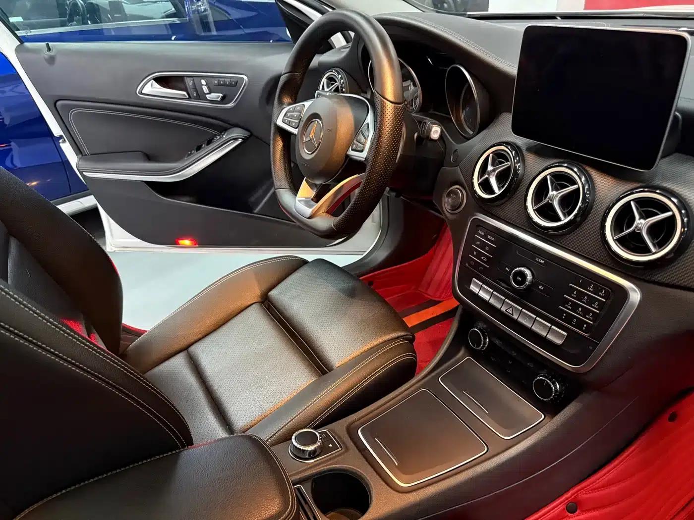 2019 Mercedes-Benz GLA 200 Fashion Edition — миниатюра 14