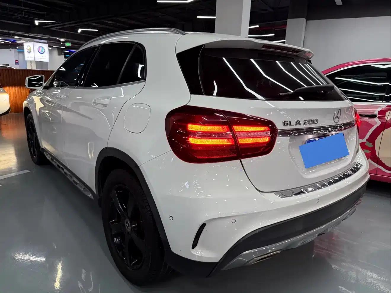 2019 Mercedes-Benz GLA 200 Fashion Edition — миниатюра 18