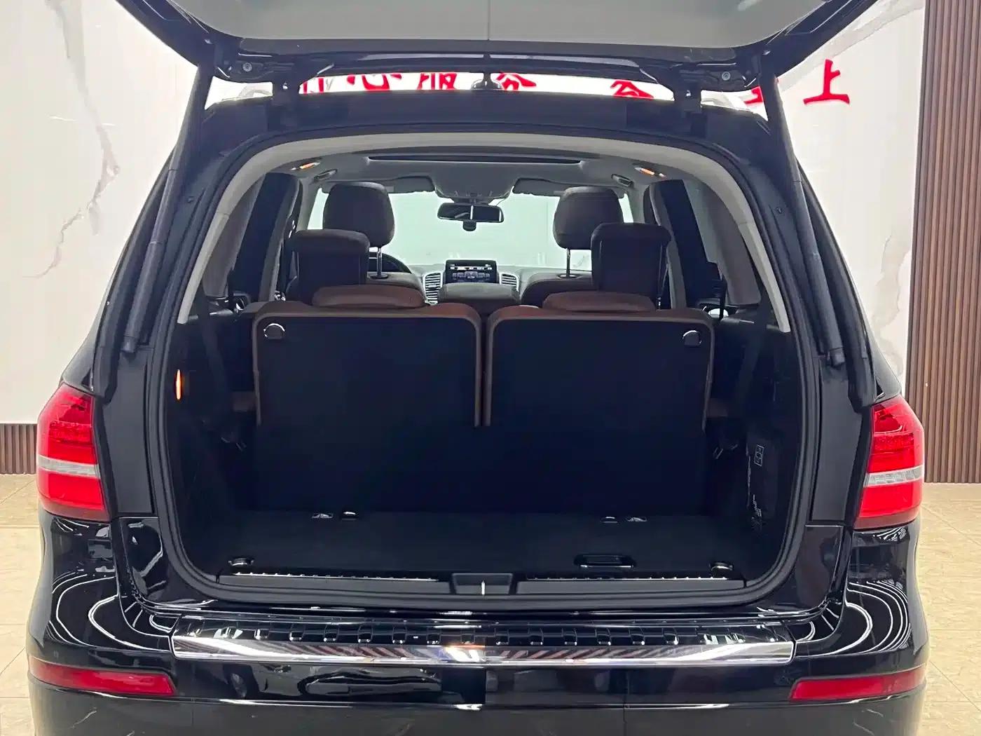 2016 Mercedes-Benz GLS 450 US Spec — миниатюра 25