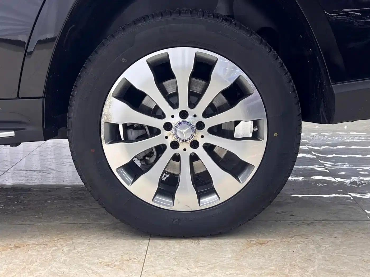 2016 Mercedes-Benz GLS 450 US Spec — миниатюра 27