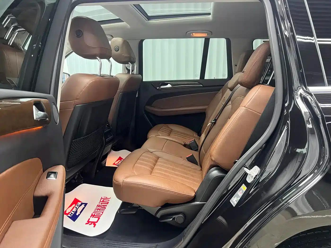 2016 Mercedes-Benz GLS 450 US Spec — миниатюра 8