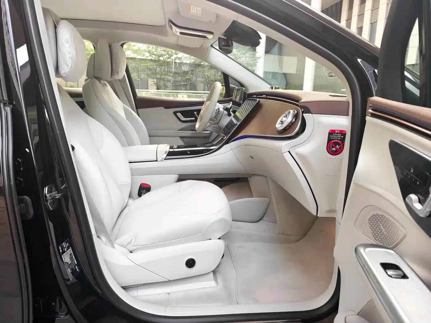 Mercedes-Benz EQE SUV 2024 500 4MATIC Pioneer Edition — миниатюра 14