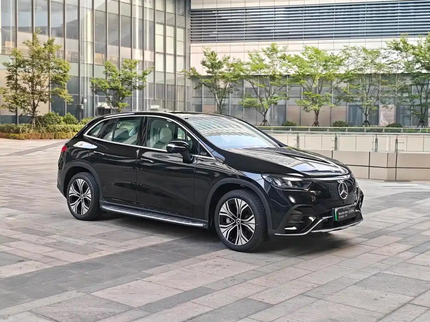 Mercedes-Benz EQE SUV 2024 500 4MATIC Pioneer Edition — миниатюра 3