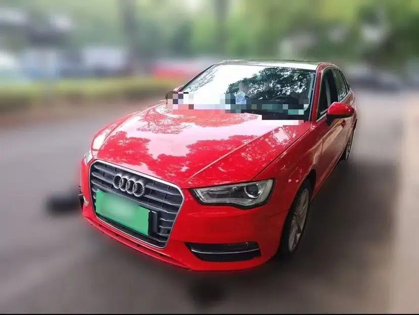 Audi A3 2015 Sportback 35 TFSI Millionth Anniversary Comfort Model — миниатюра 4