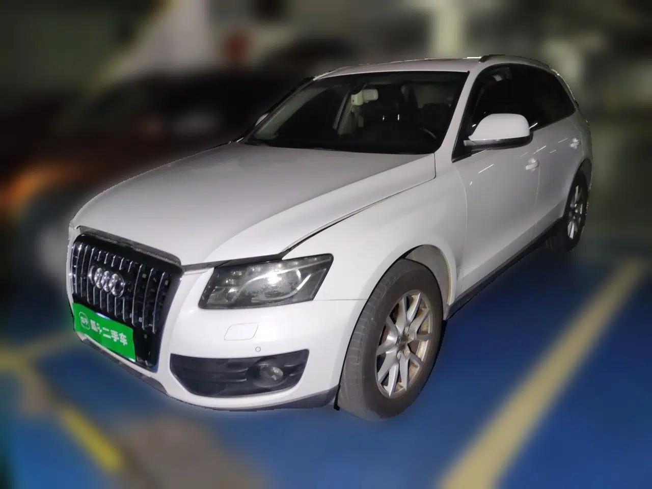 Audi Q5 2011 2.0TFSI Comfort Version — миниатюра 1