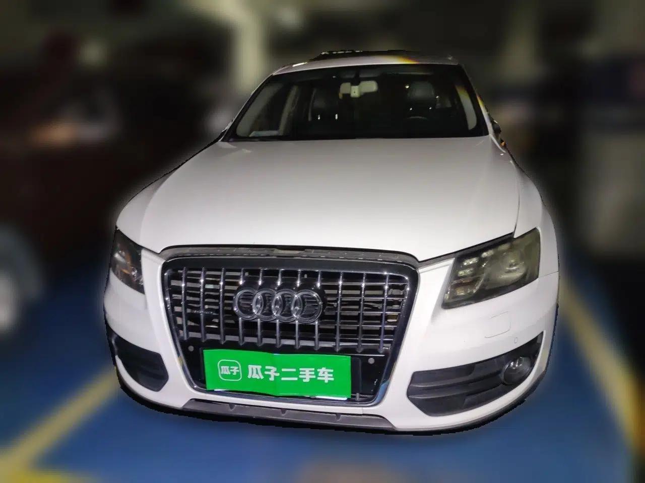 Audi Q5 2011 2.0TFSI Comfort Version — миниатюра 2